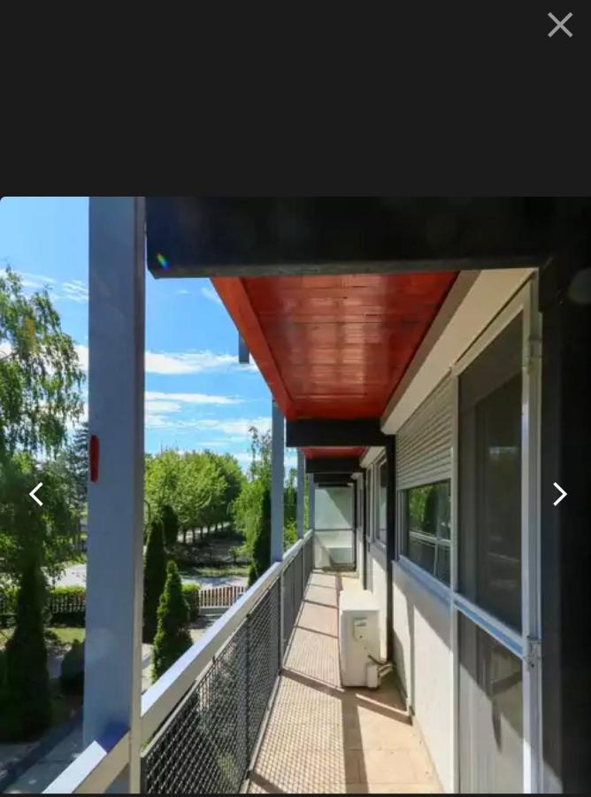 Sinus Premium Aparthotel Шиофок Экстерьер фото