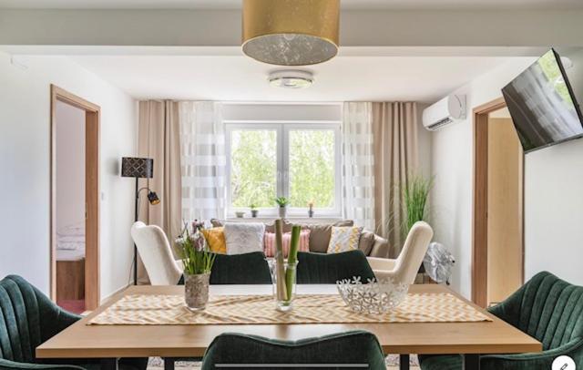 Sinus Premium Aparthotel Шиофок Экстерьер фото